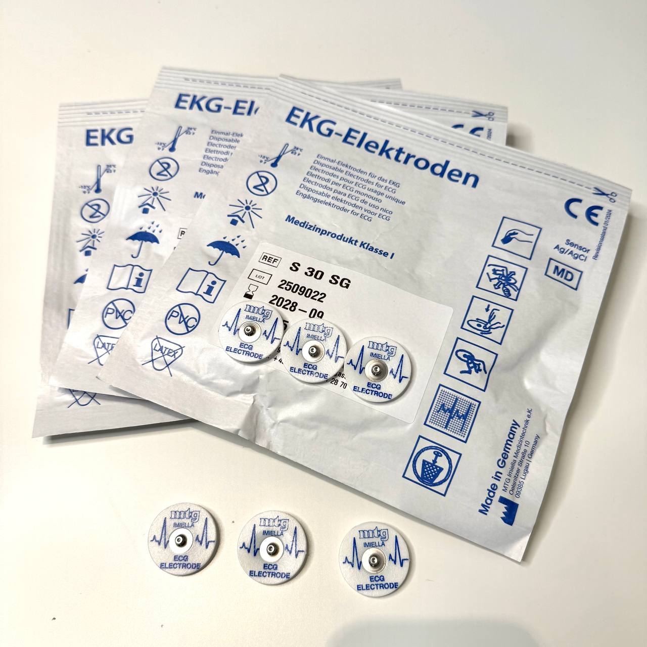 EMG disposable adhesive electrodes (30 pcs.)